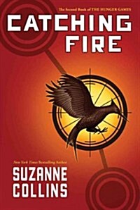 Catching Fire (Hunger Games, Book Two): Volume 2 (Paperback) 표지